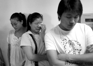 女童吃雞塊口吐白沫身亡經(jīng)查亞硝酸鈉超標150倍